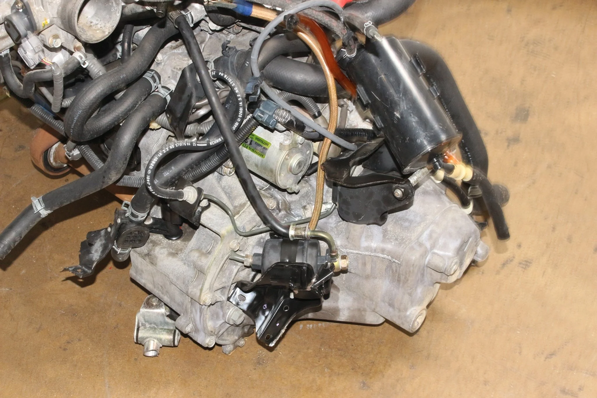 1996 1997 1998 1999 2000 Honda Civic JDM B16B Type-R 1.6L VTEC Engine 5-Speed Manual Transmission S4C LSD - Image 10