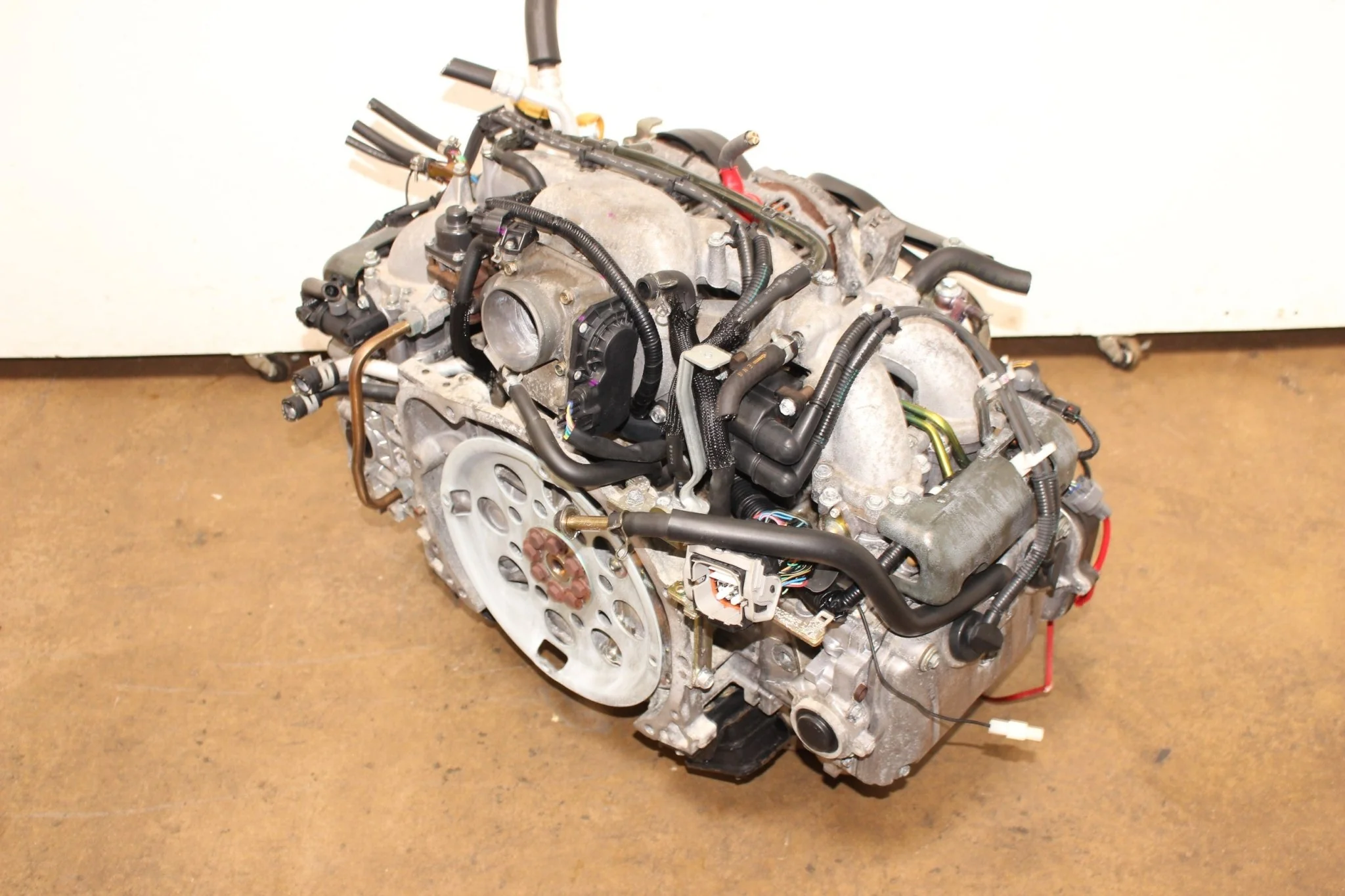 2000-2005 Subaru Legacy JDM Engine 2.0L SOHC EJ20 - EJ25 2.5L Replacement JDM Motor - Image 9