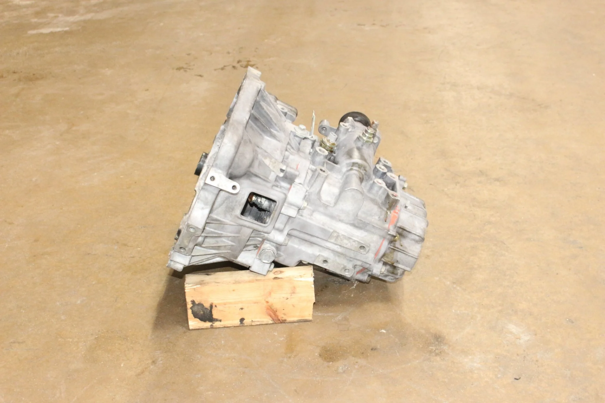 2003-2008 Toyota Pontiac Vibe Manual JDM Transmission 5 Speed 1.8L 1ZZFE - Image 8