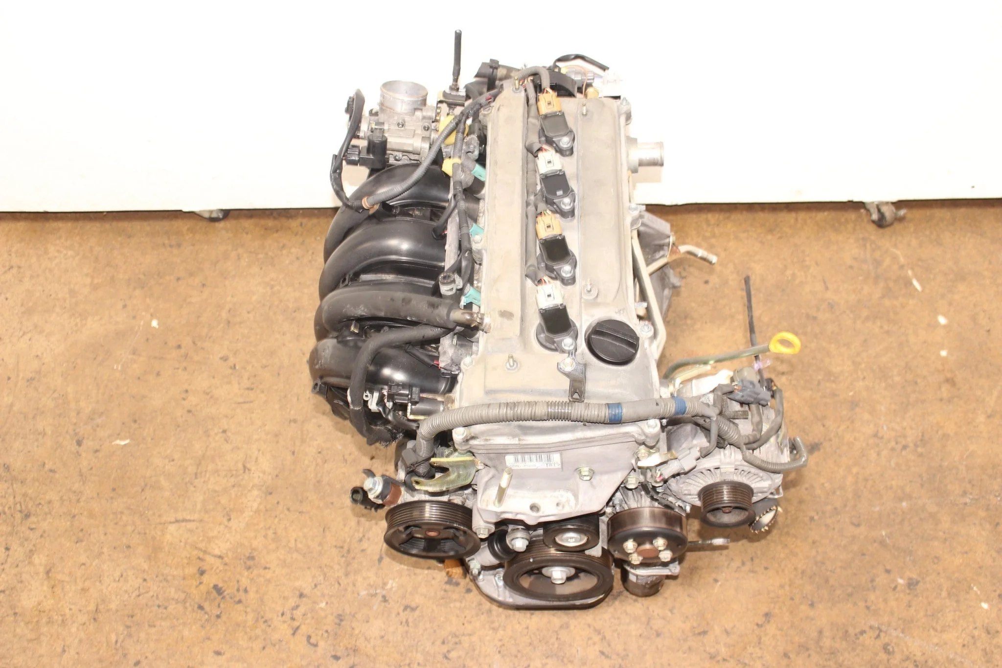 2004-2005 Toyota Rav4 JDM Engine 2.4L 2AZFE