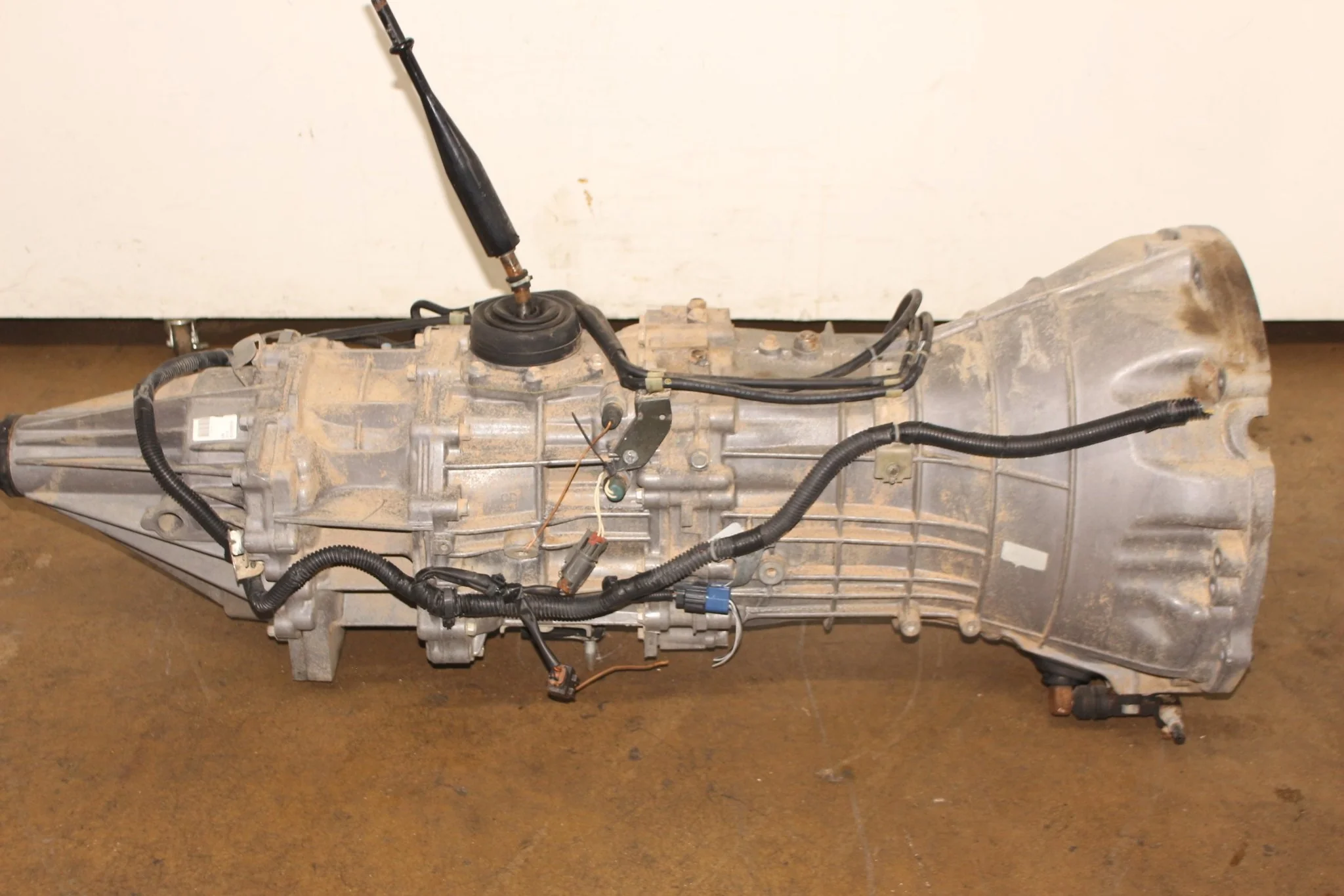 2005 2006 2007 2008 2009 2010 2011 2012 2013 2014 2015 2016 2017 2018 2019 Nissan Frontier VQ40DE 4.0L V6 AWD Manual Transmission JDM - Image 6