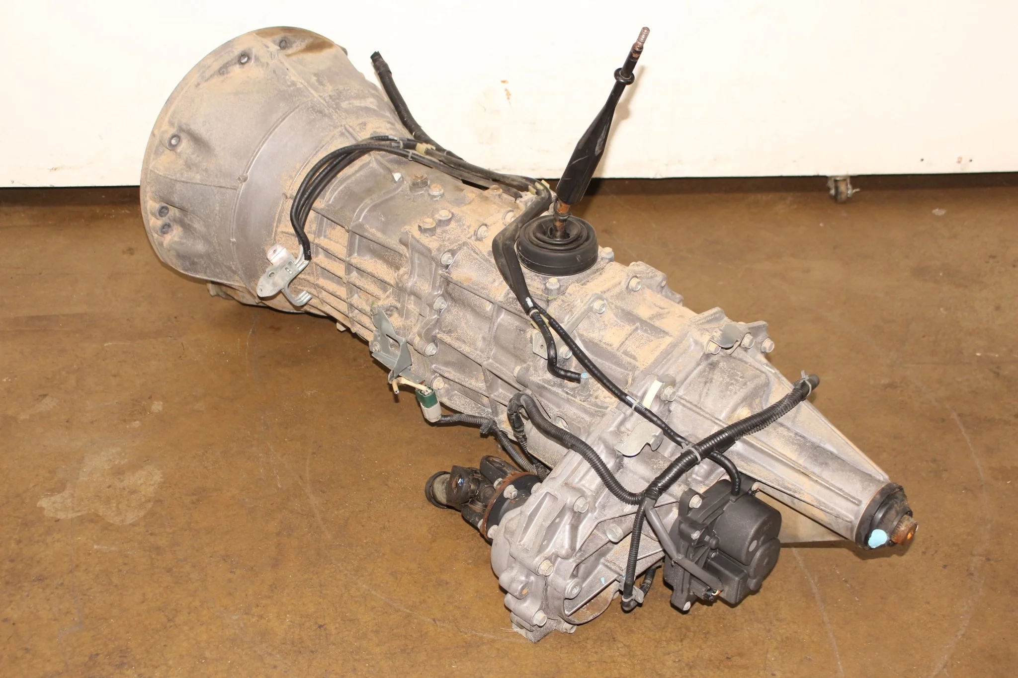 2005 2006 2007 2008 2009 2010 2011 2012 2013 2014 2015 2016 2017 2018 2019 Nissan Frontier VQ40DE 4.0L V6 AWD Manual Transmission JDM - Image 8