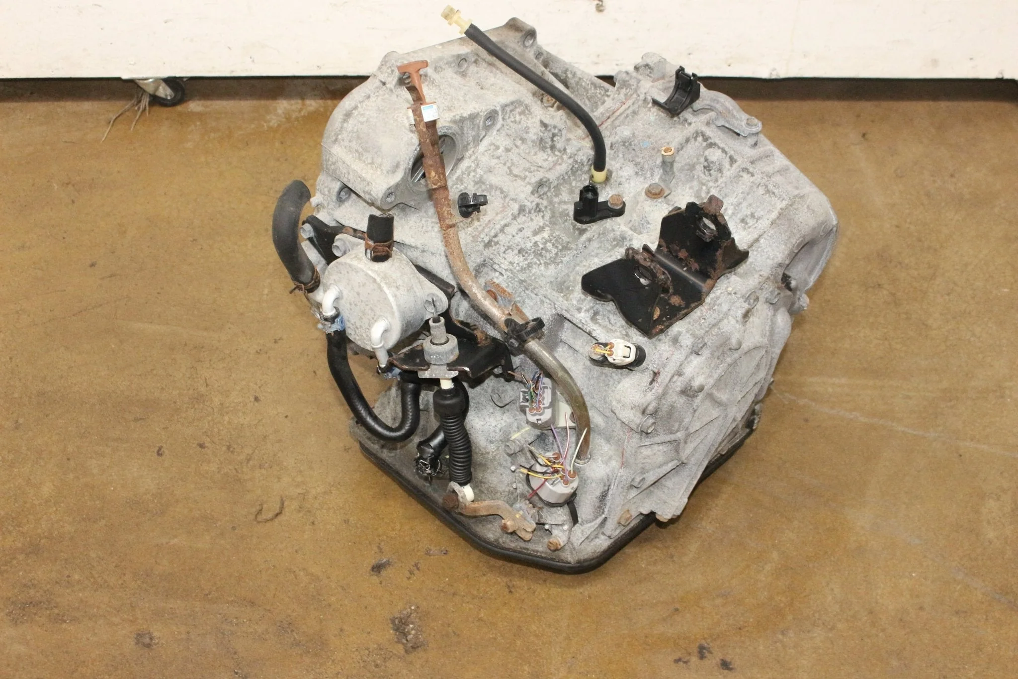 2005 2006 2007 2008 2009 2010 Scion TC Transmission Automatic 2.4L 2AZ JDM - Image 3