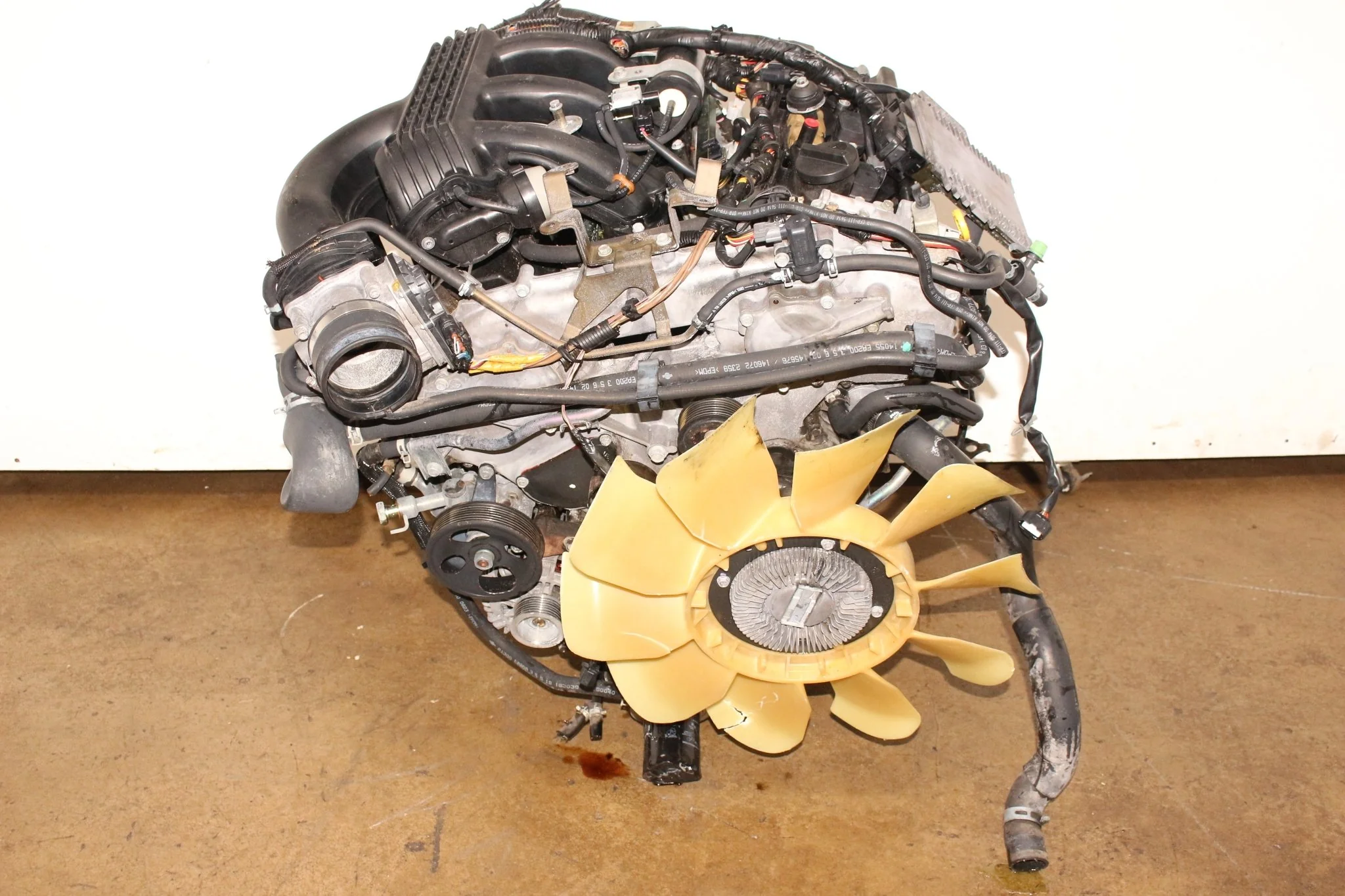 2005-2008 Nissan Frontier Engine 4.0L VQ40DE JDM Motor - Image 2