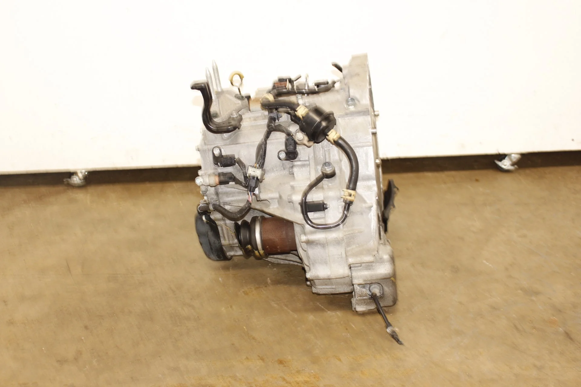2006-2011 Honda Civic Automatic Transmission 1.8L R18A JDM Motor - Image 8