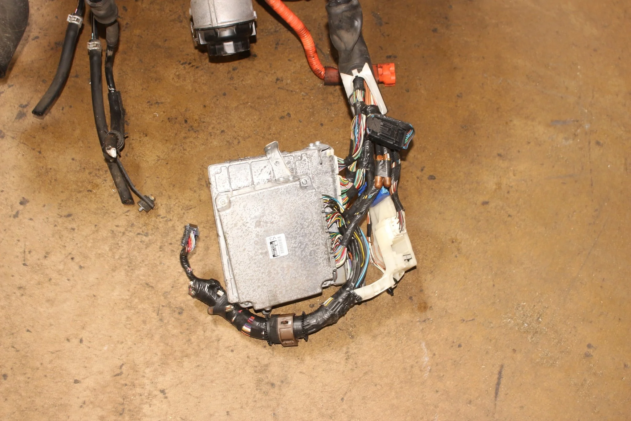 2008 2009 2010 2011 2012 2013 2014 2015 2016 Lexus LS600H 5.0L Hybrid V8 Engine JDM 2UR 2UR-FSE AWD Motor - Image 3