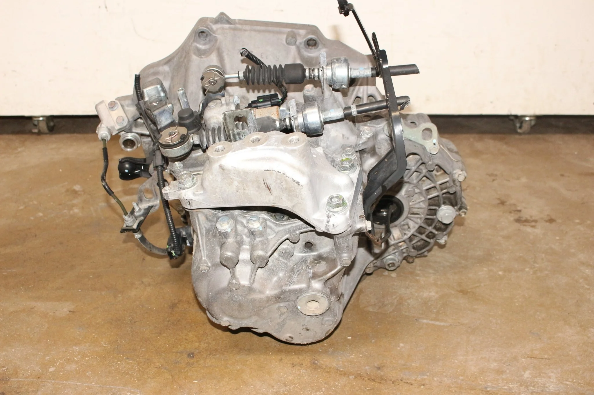 2009-2014 Acura TSX Manual Transmission 6-Speed  SM5M 2.4L 4 CYL K24Z3 JDM K24A - Image 10