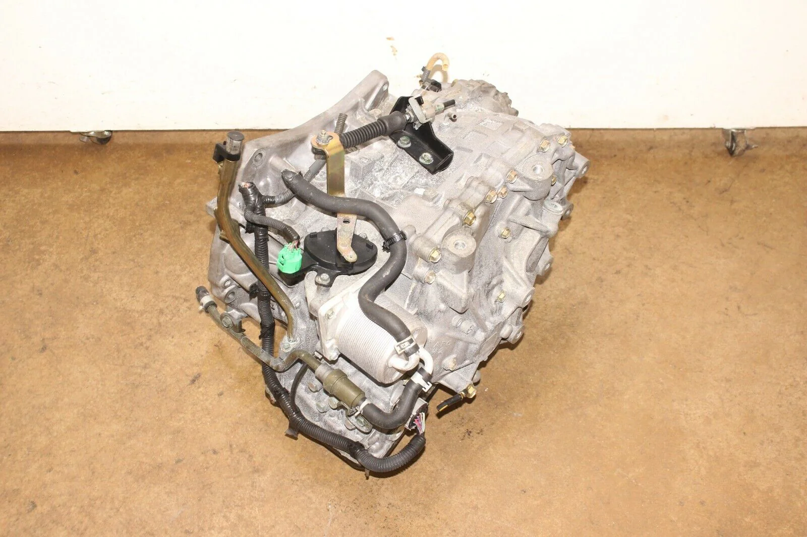 2013-2014 Nissan NV200 Transmission CVT Automatic JDM 2.0L MR20 - Image 5