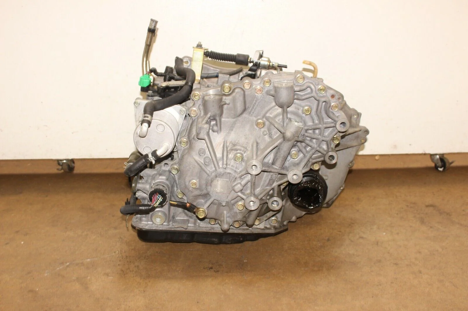 2013-2014 Nissan NV200 Transmission CVT Automatic JDM 2.0L MR20 - Image 7