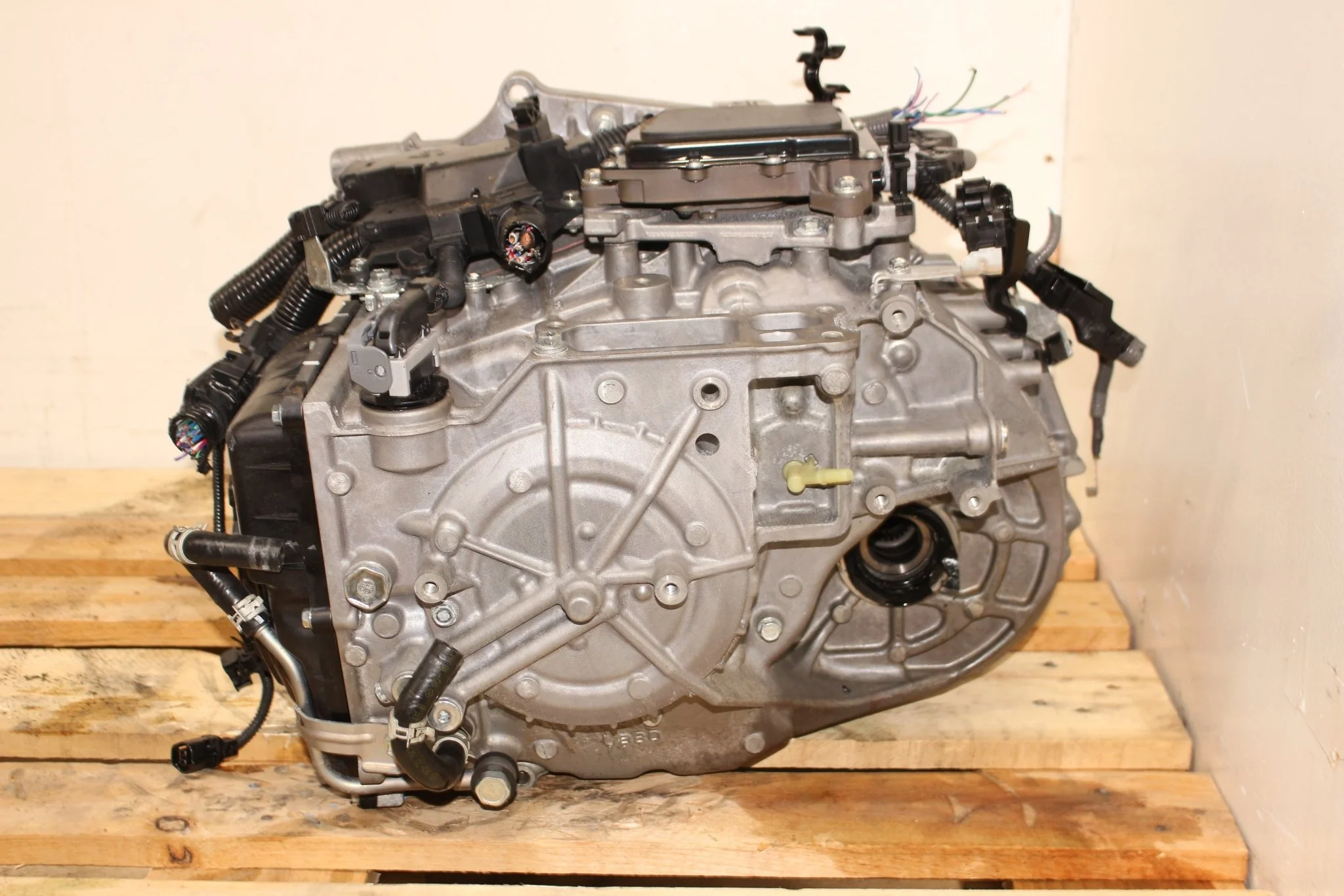 2018 2019 2020 2021 2022 2023 2024 Toyota Camry 2.5L Automatic Transmission JDM A25A 32k Miles - Image 2
