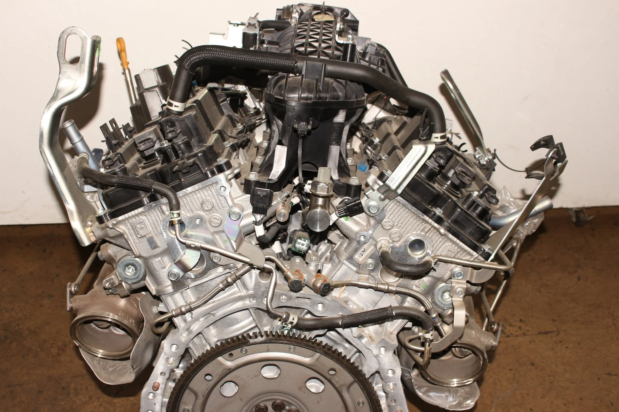 Brand New 2025 2026 JDM Infiniti QX80 Engine 3.5L V6 VR35DDTT VR35 Twin Turbo - Image 7