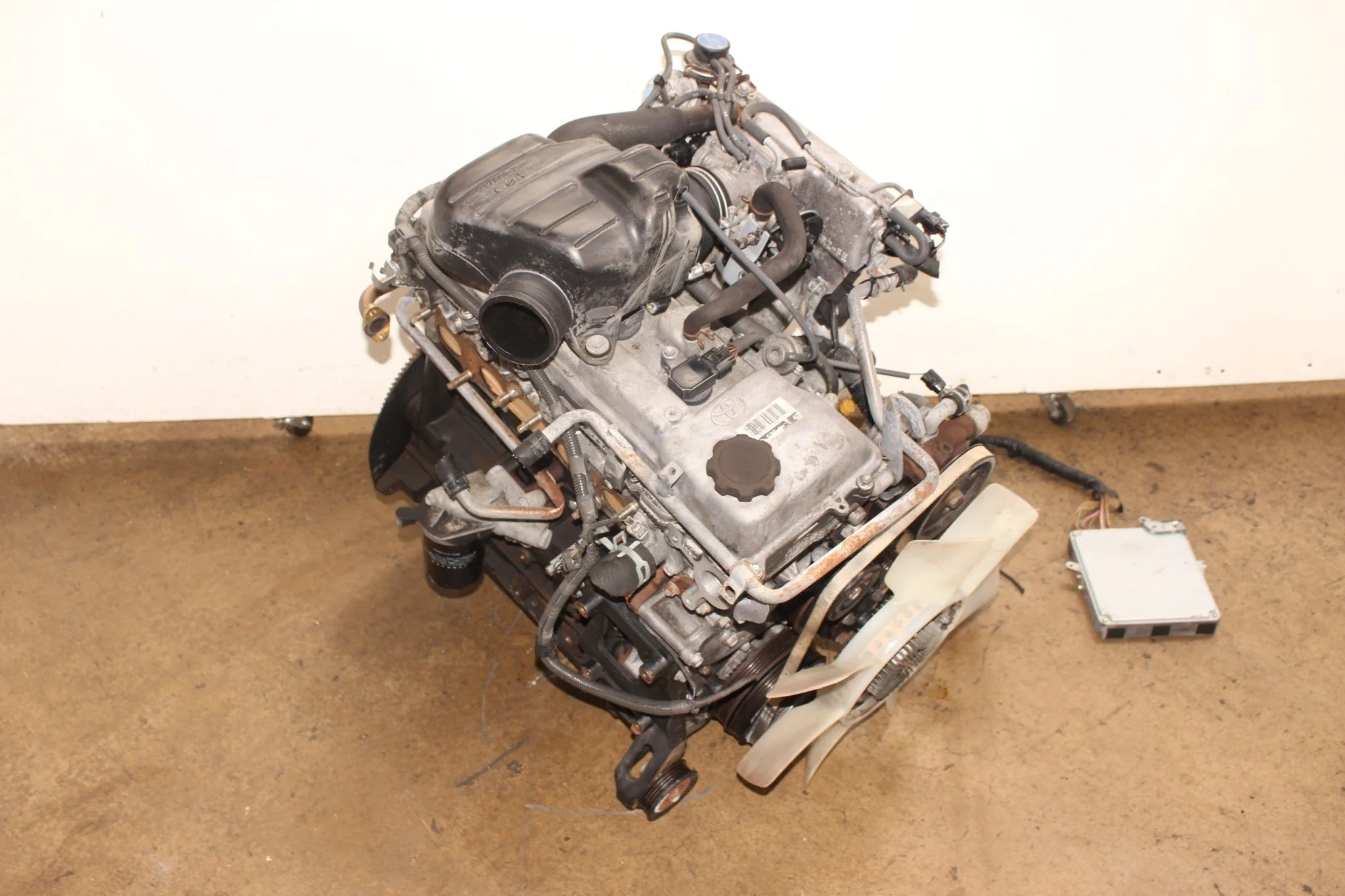 1997-2004 Toyota 4Runner JDM Engine 2.7L 3RZ - Image 11
