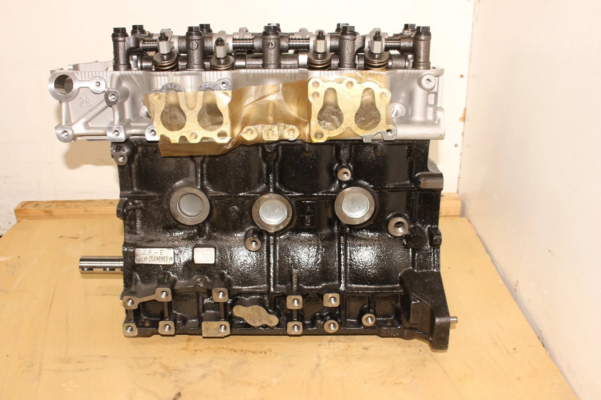 Remanufactured 1985 1986 1987 1988 1989 1990 1991 1992 1993 1994 1995 Toyota Pick Up Truck 2.4L Engine 22R-E 4-Cylinder Motor - Image 5