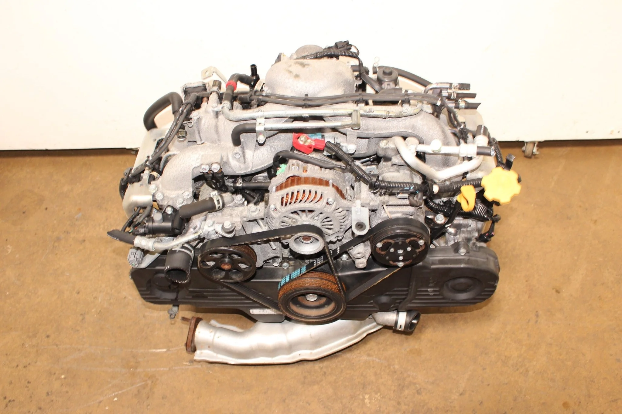 Subaru Forester Engine 2000 2001 2002 2003 2004 2005 SOHC 2.0L EJ20 - EJ25 2.5L Replacement JDM Motor EJ203